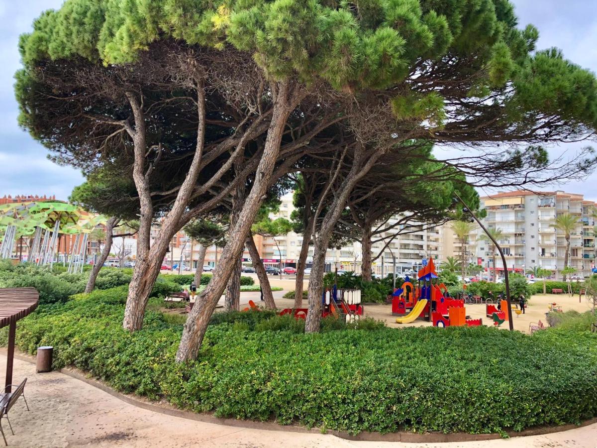 Pineda Beach 1A Linea De Mar & Parking La Pineda Εξωτερικό φωτογραφία